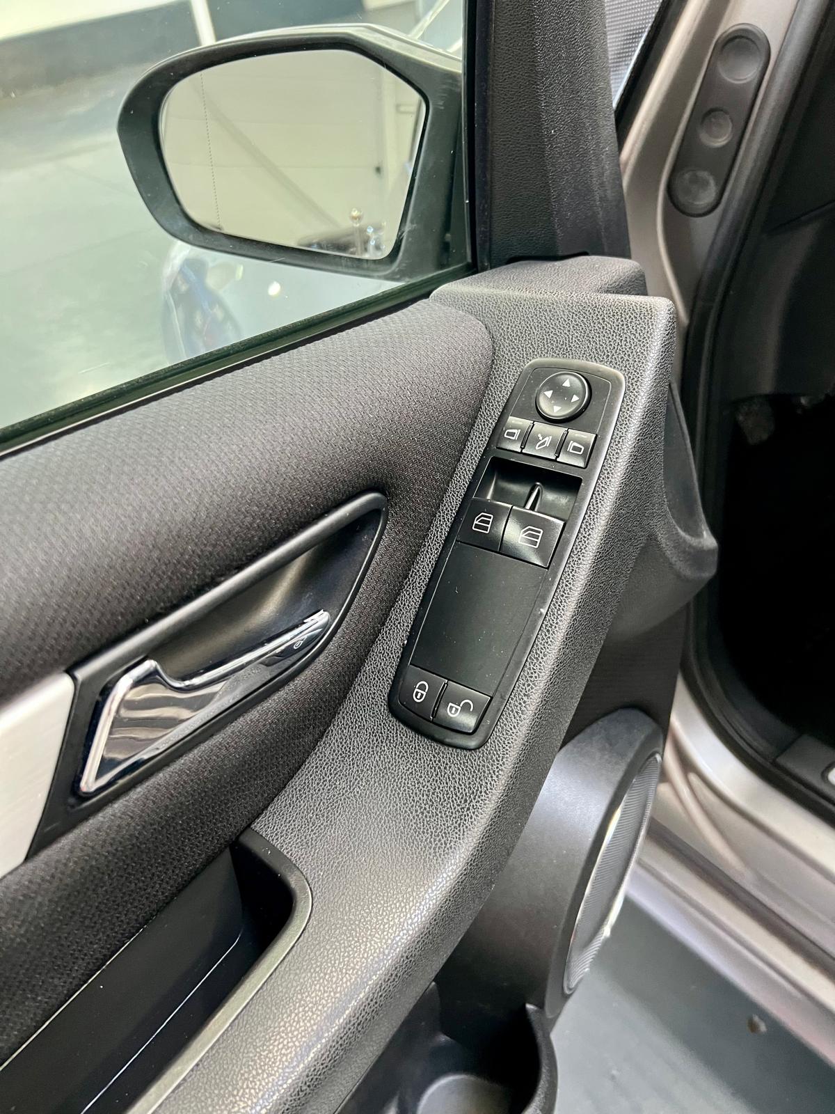 Mercedes Classe B 150 Pack Design