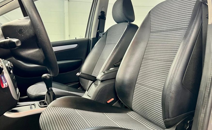 Mercedes Classe B 150 Pack Design
