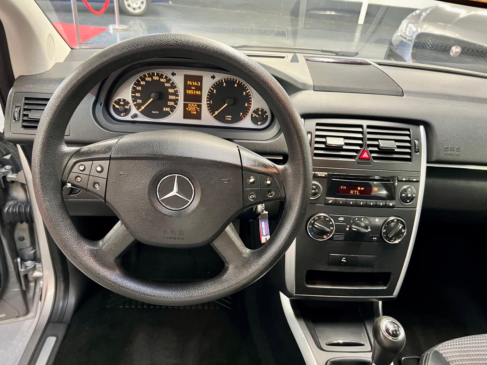 Mercedes Classe B 150 Pack Design