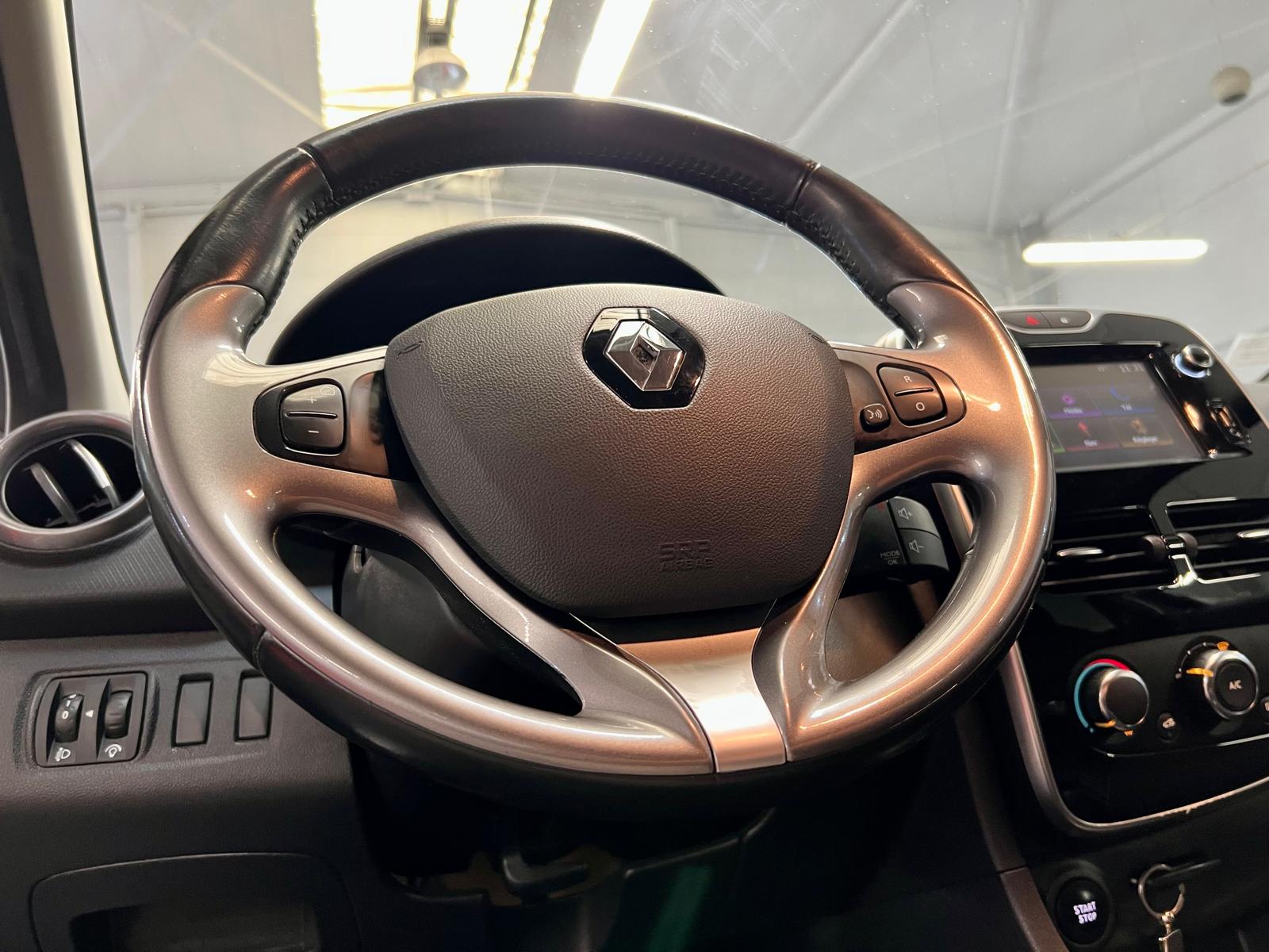 Renault Clio IV Estate Limited