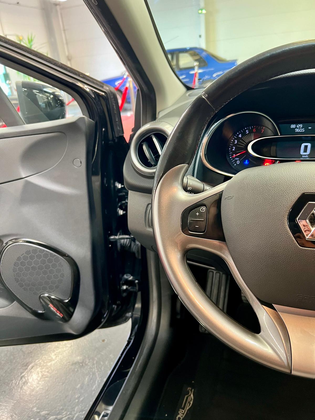 Renault Clio IV Estate Limited