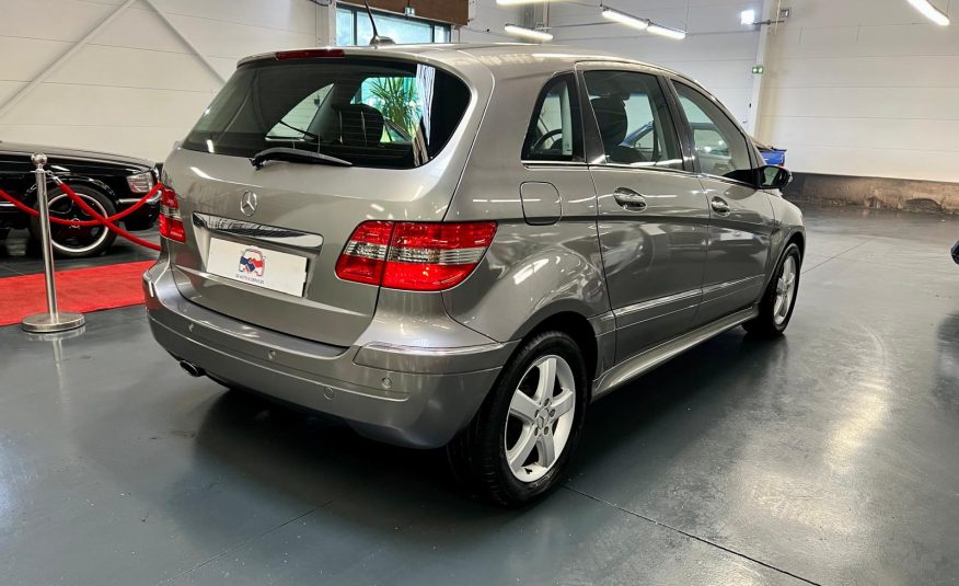 Mercedes Classe B 150 Pack Design