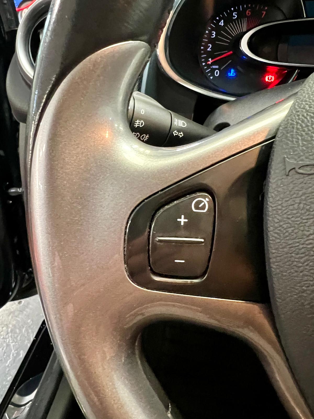 Renault Clio IV Estate Limited