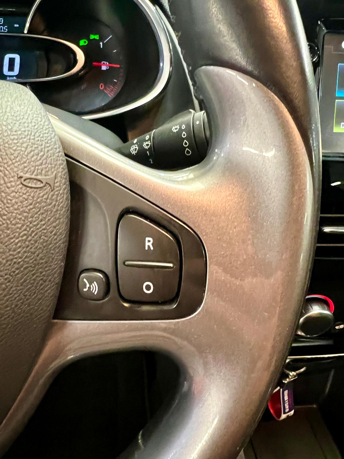 Renault Clio IV Estate Limited