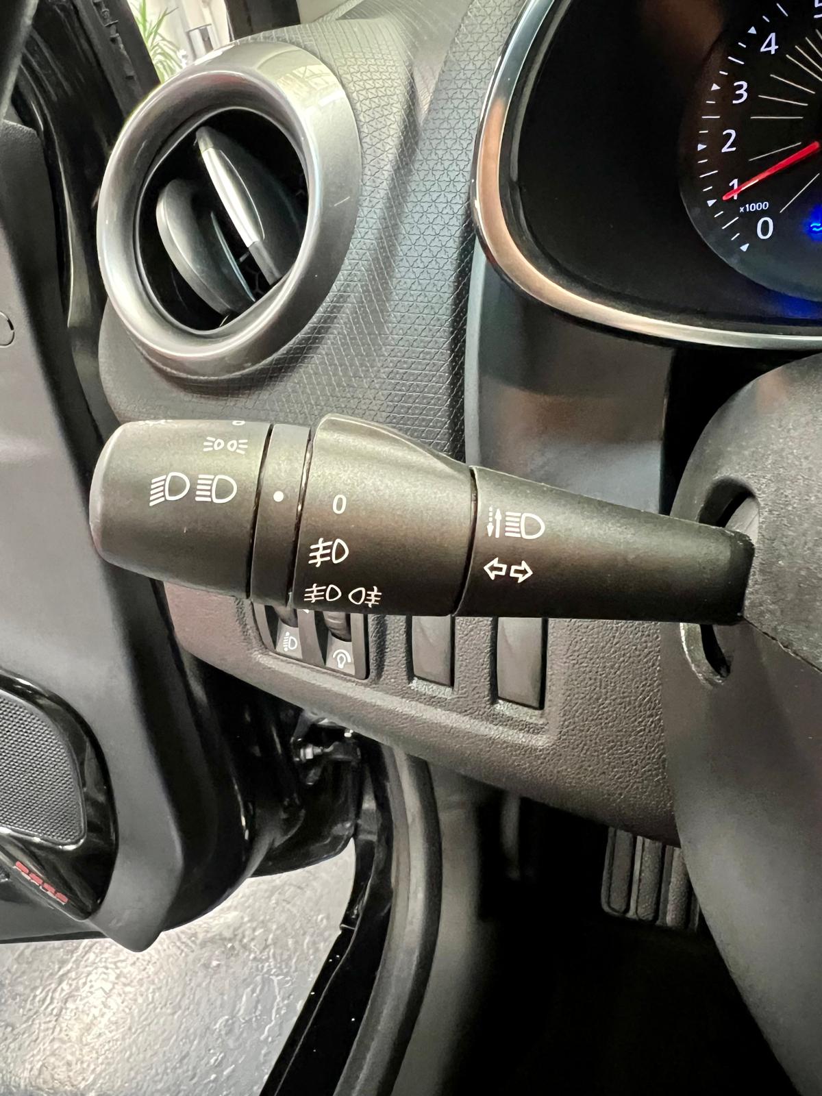 Renault Clio IV Estate Limited