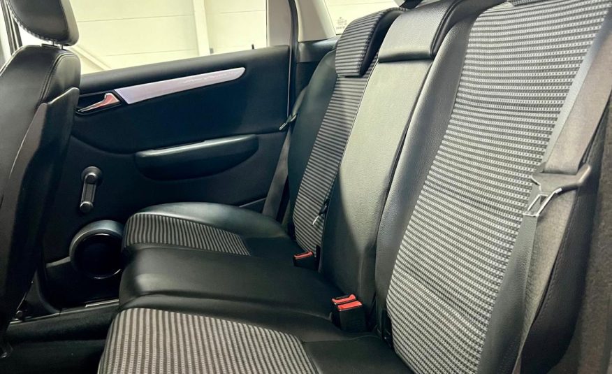 Mercedes Classe B 150 Pack Design