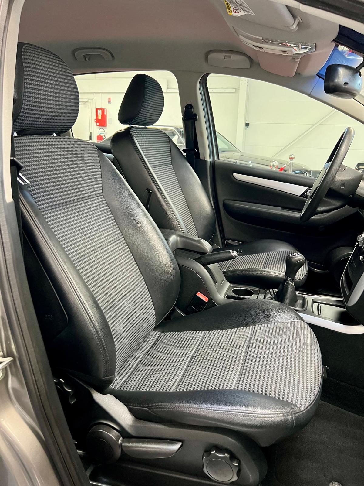 Mercedes Classe B 150 Pack Design