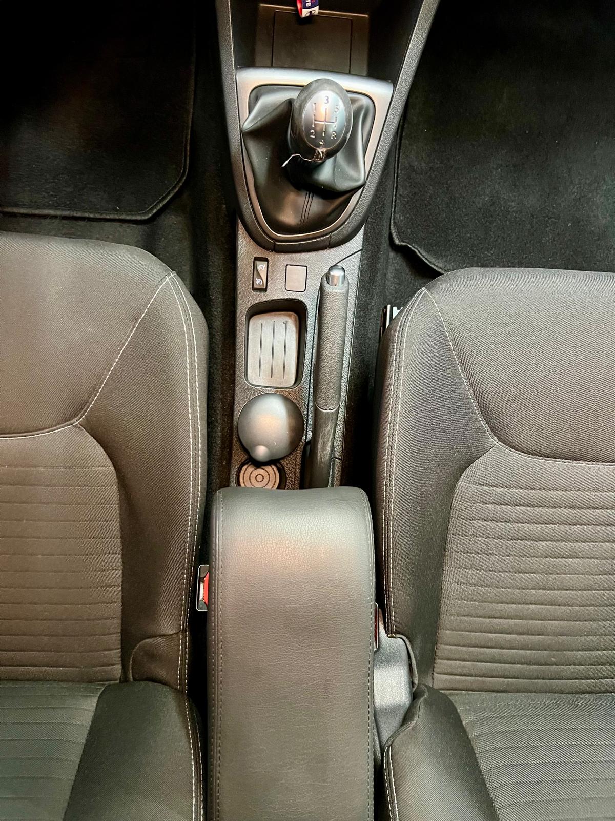 Renault Clio IV Estate Limited