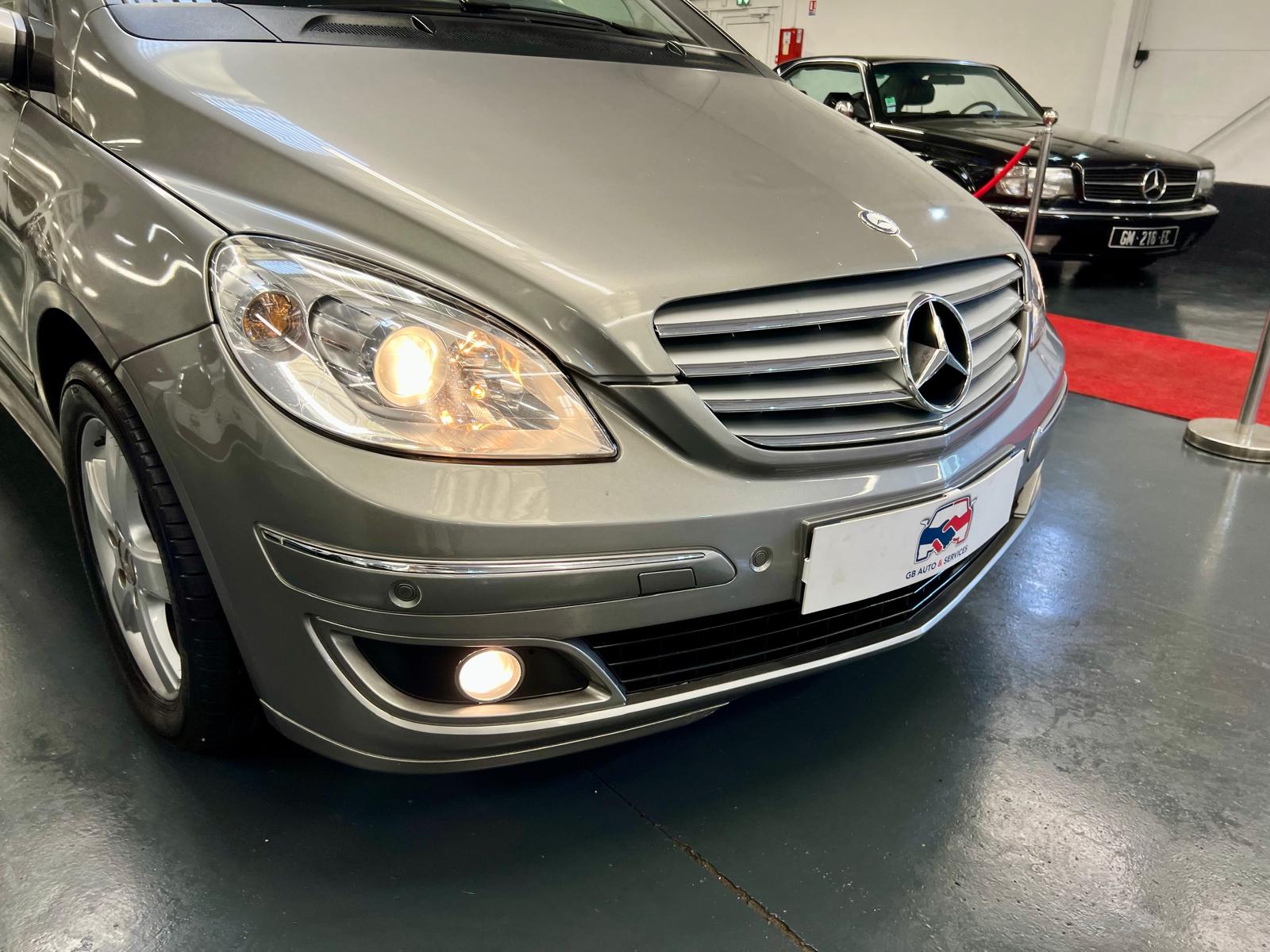 Mercedes Classe B 150 Pack Design