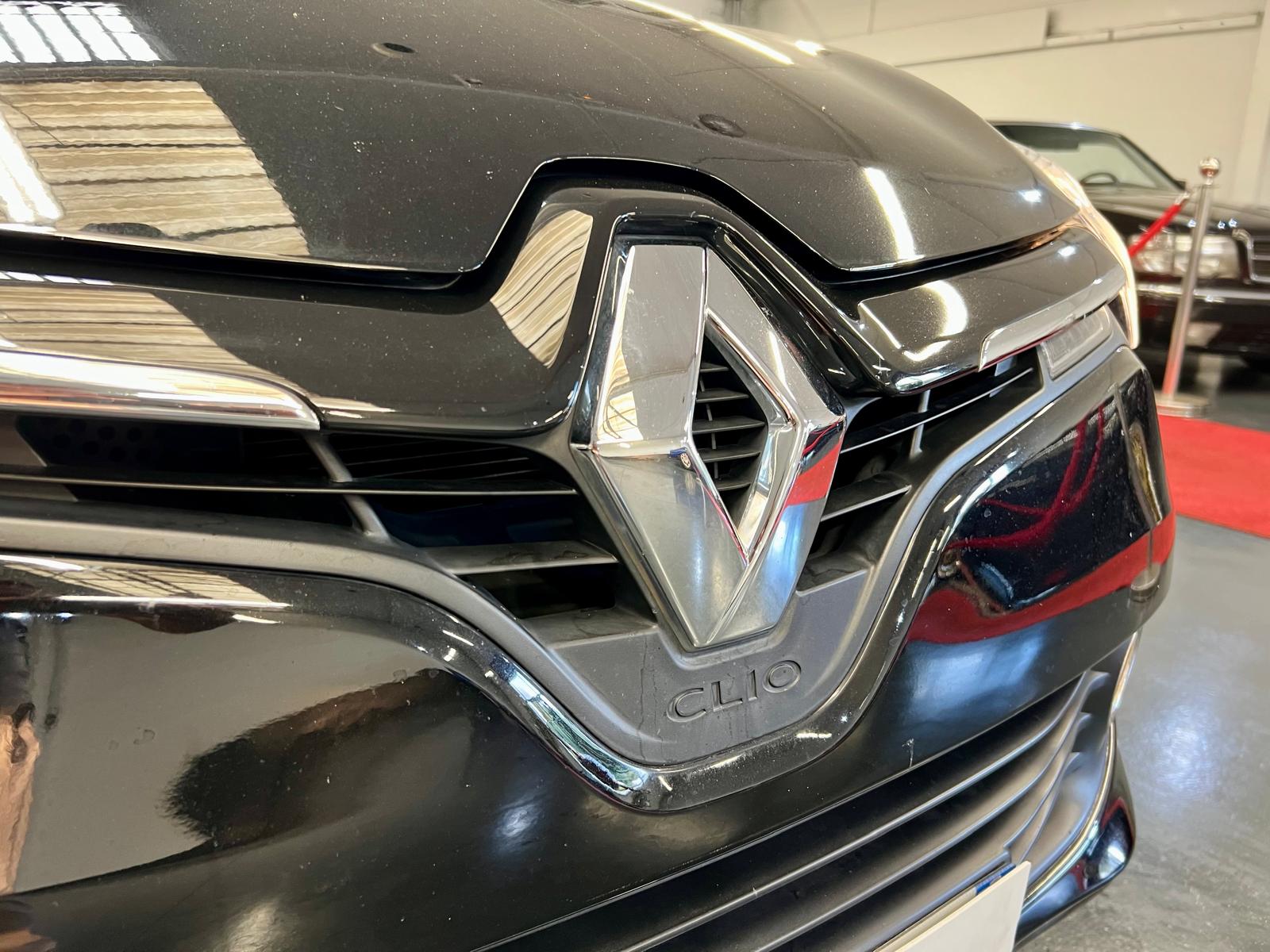 Renault Clio IV Estate Limited