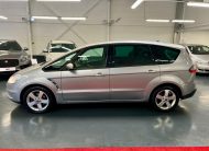 Ford S-Max Titanium