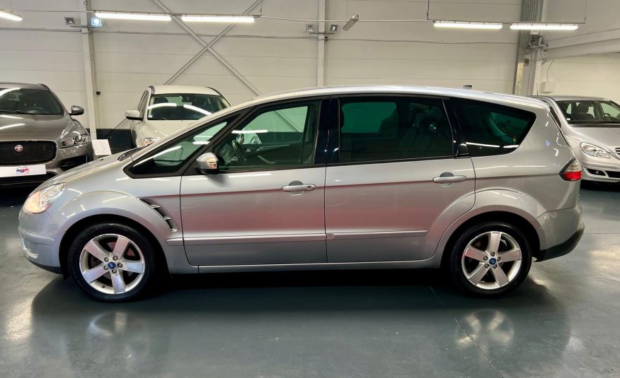 Ford S-Max Titanium