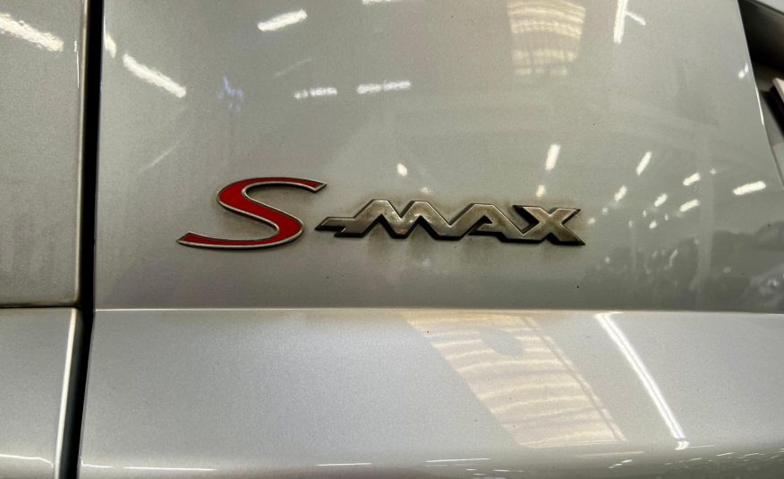 Ford S-Max Titanium