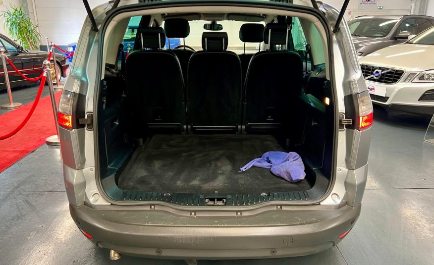 Ford S-Max Titanium