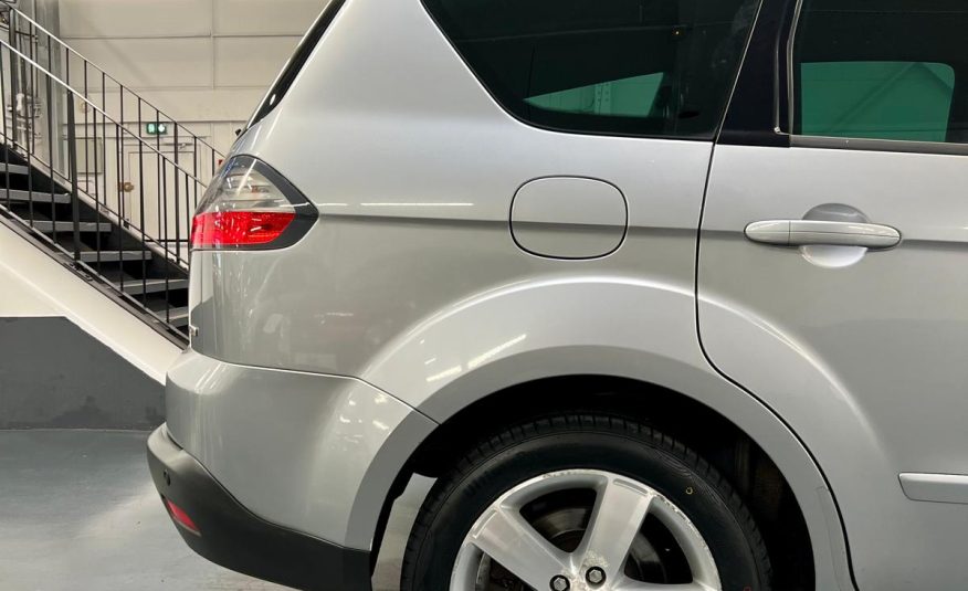Ford S-Max Titanium
