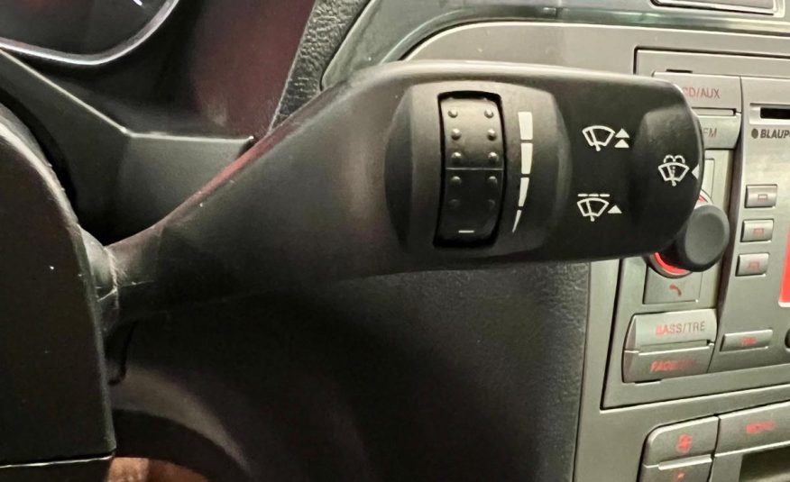 Ford S-Max Titanium