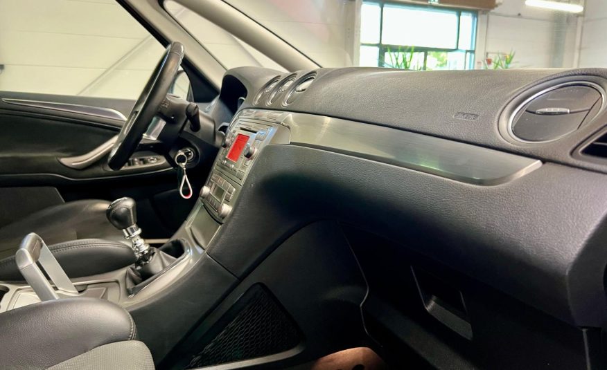 Ford S-Max Titanium