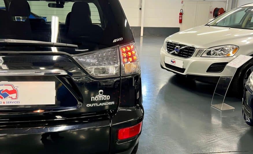 Mitsubishi Outlander 4WD Nomad