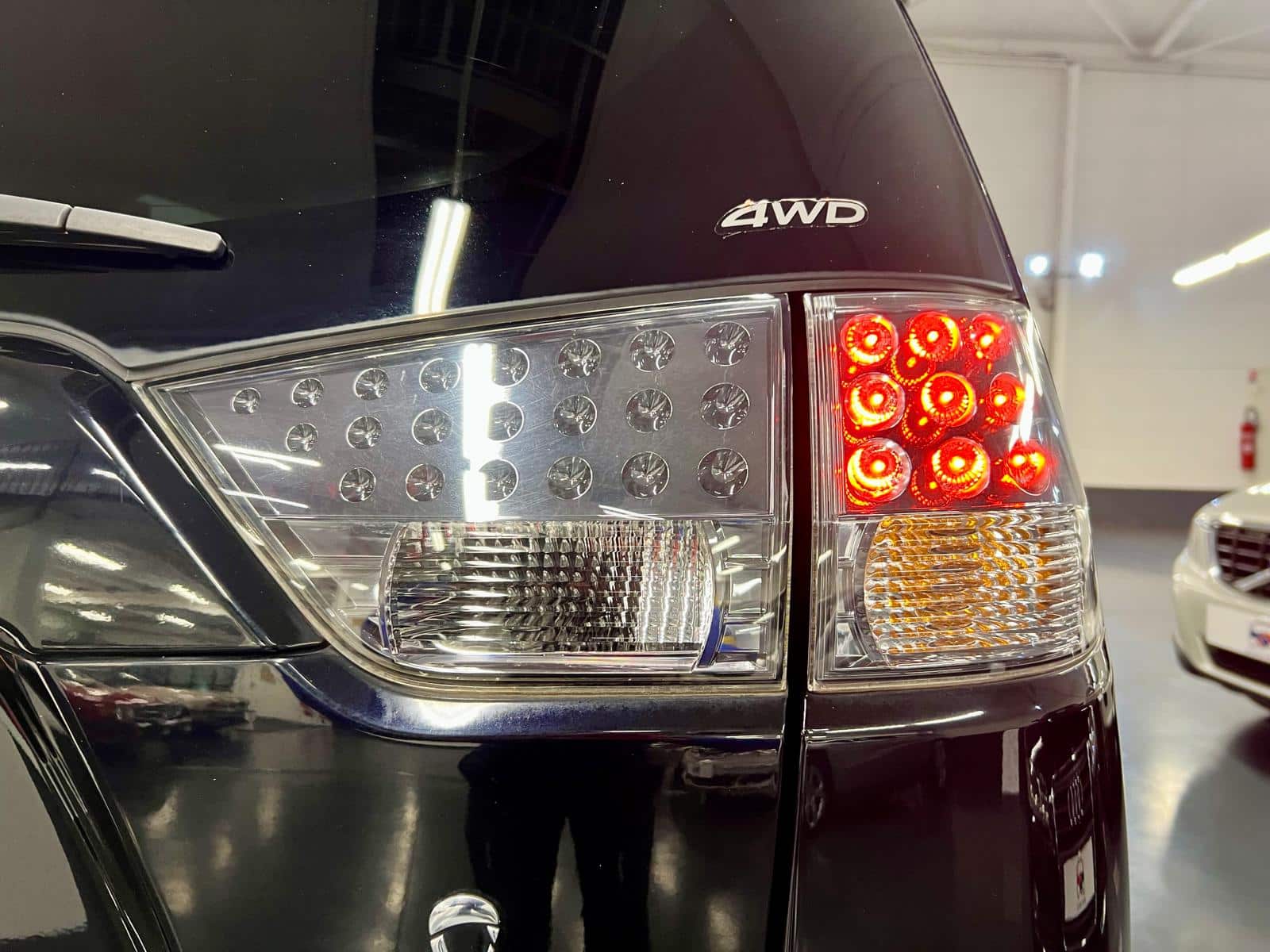 Mitsubishi Outlander 4WD Nomad