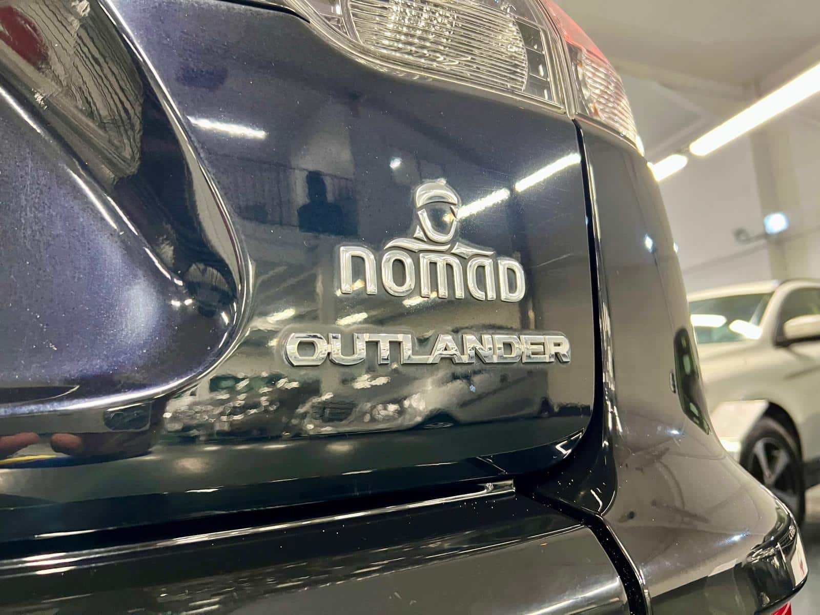 Mitsubishi Outlander 4WD Nomad