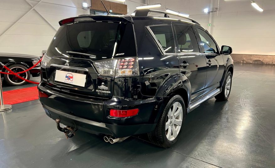 Mitsubishi Outlander 4WD Nomad