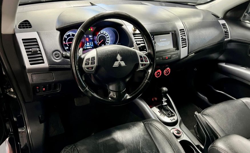 Mitsubishi Outlander 4WD Nomad