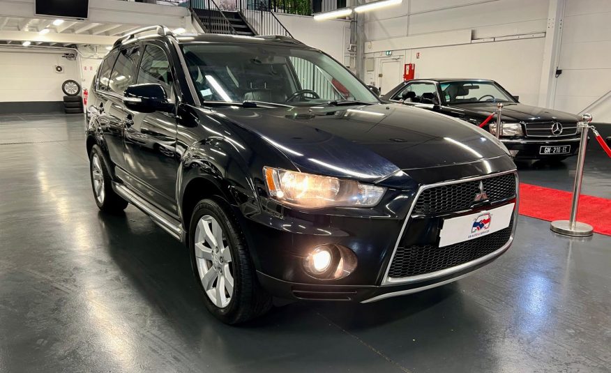 Mitsubishi Outlander 4WD Nomad