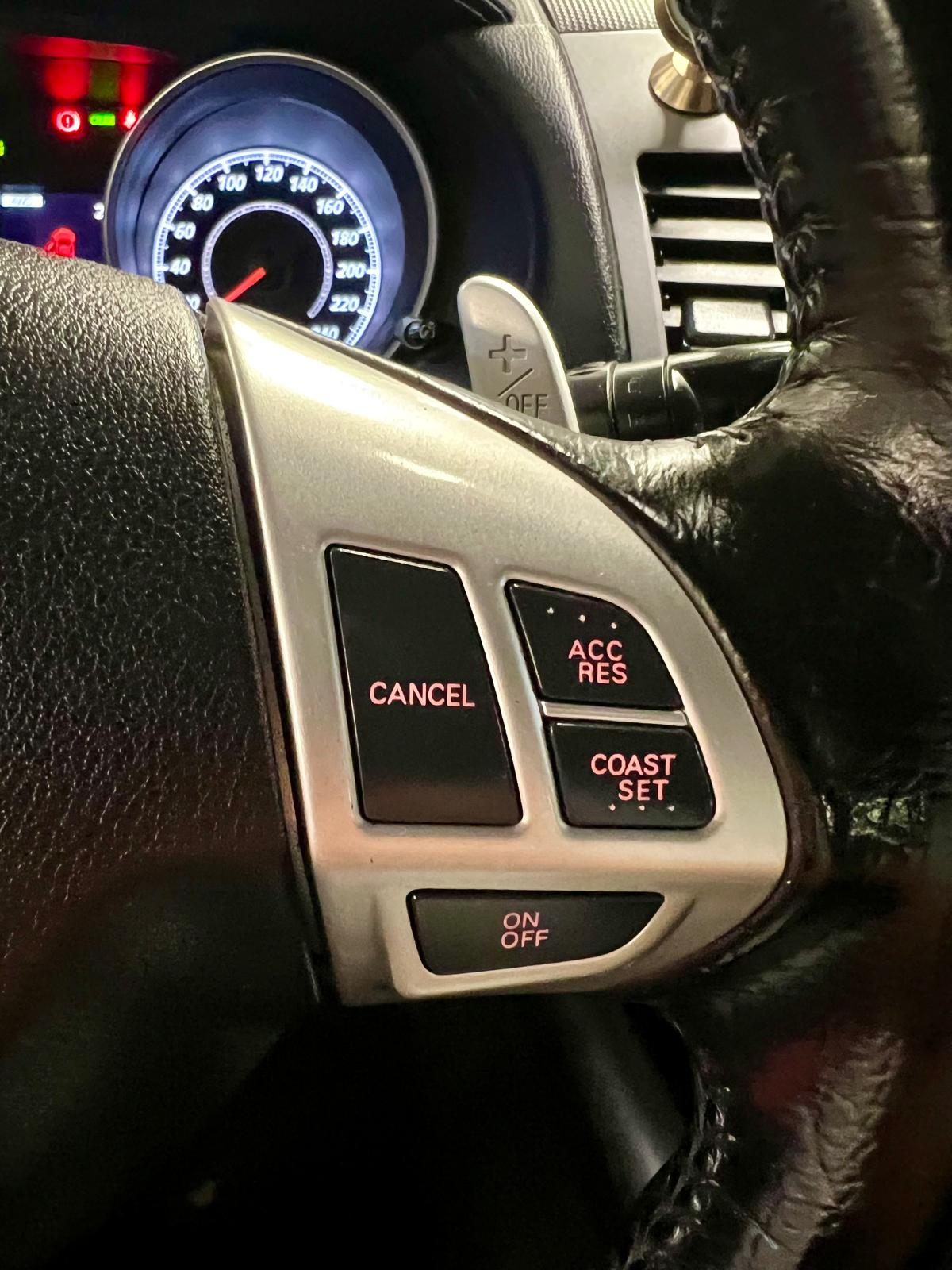 Mitsubishi Outlander 4WD Nomad