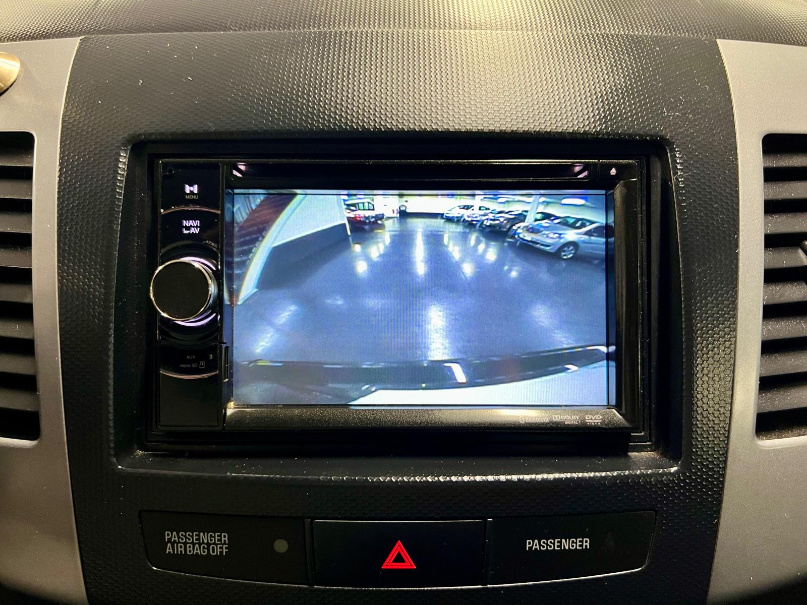 Mitsubishi Outlander 4WD Nomad