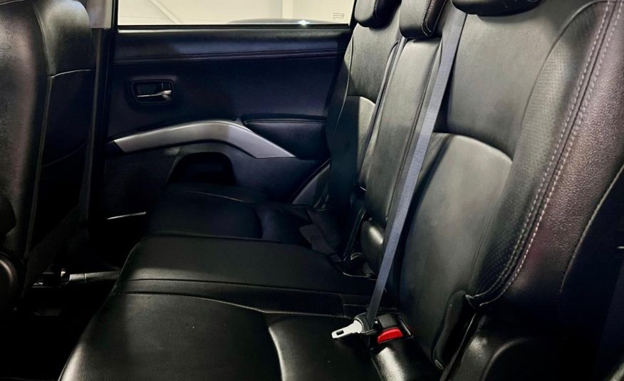 Mitsubishi Outlander 4WD Nomad