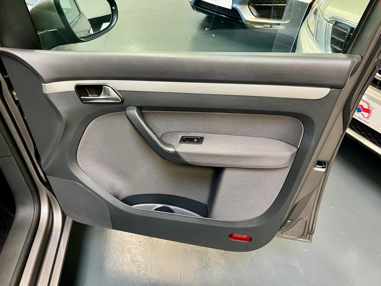 Volkswagen Touran BlueMotion Technology Trendline