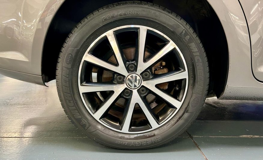 Volkswagen Touran BlueMotion Technology Trendline