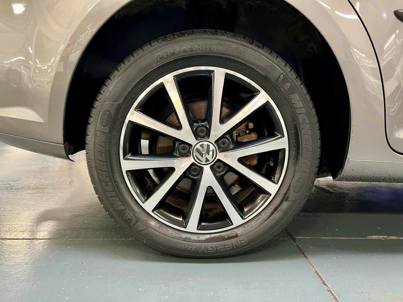 Volkswagen Touran BlueMotion Technology Trendline