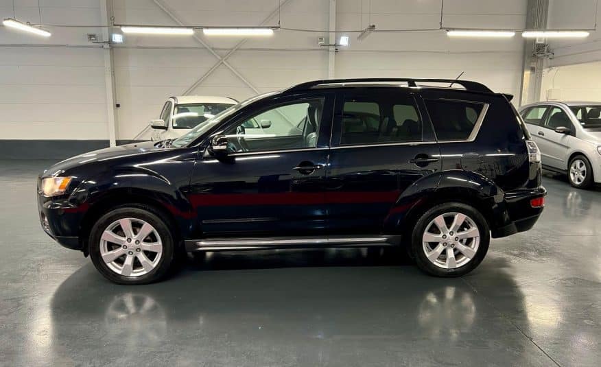 Mitsubishi Outlander 4WD Nomad