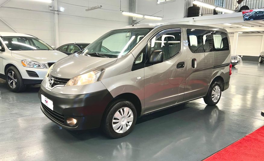 Nissan NV200 7 Places