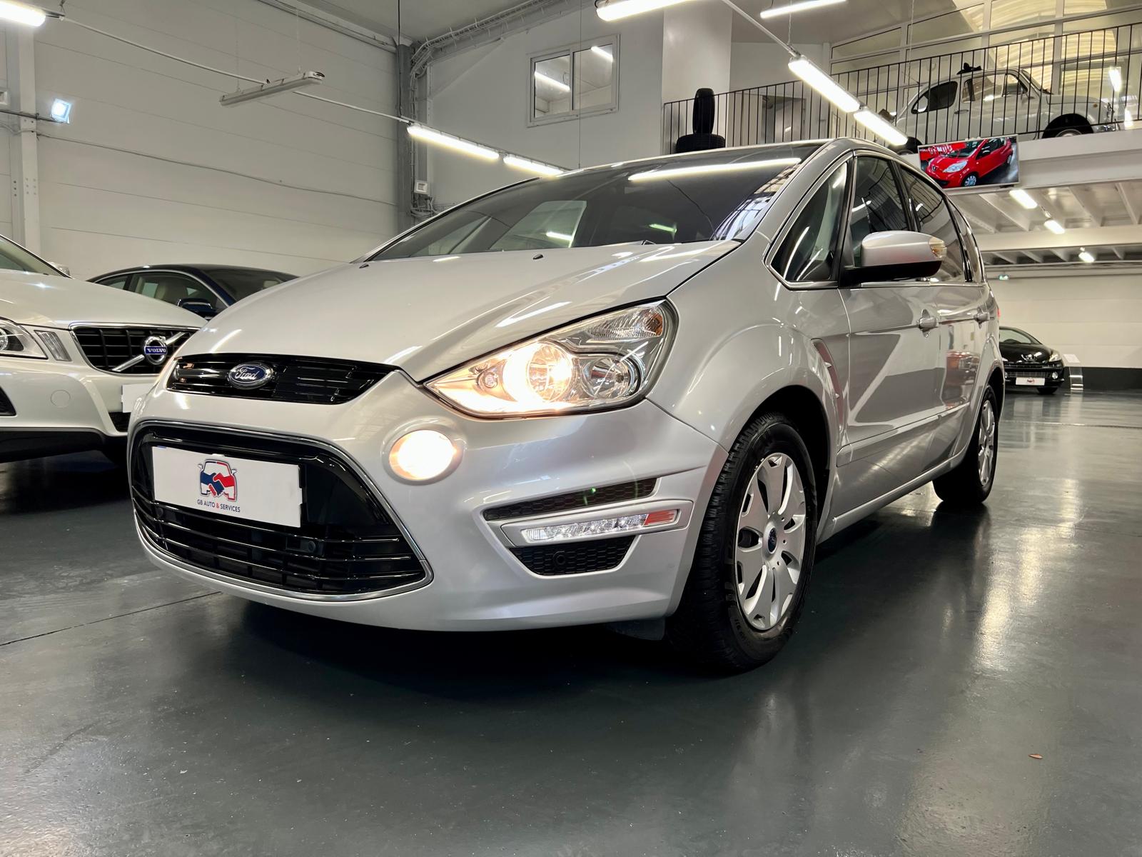 Ford S-Max Titanium BVA PowerShift