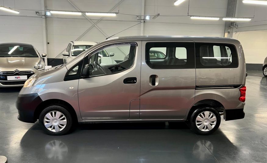 Nissan NV200 7 Places