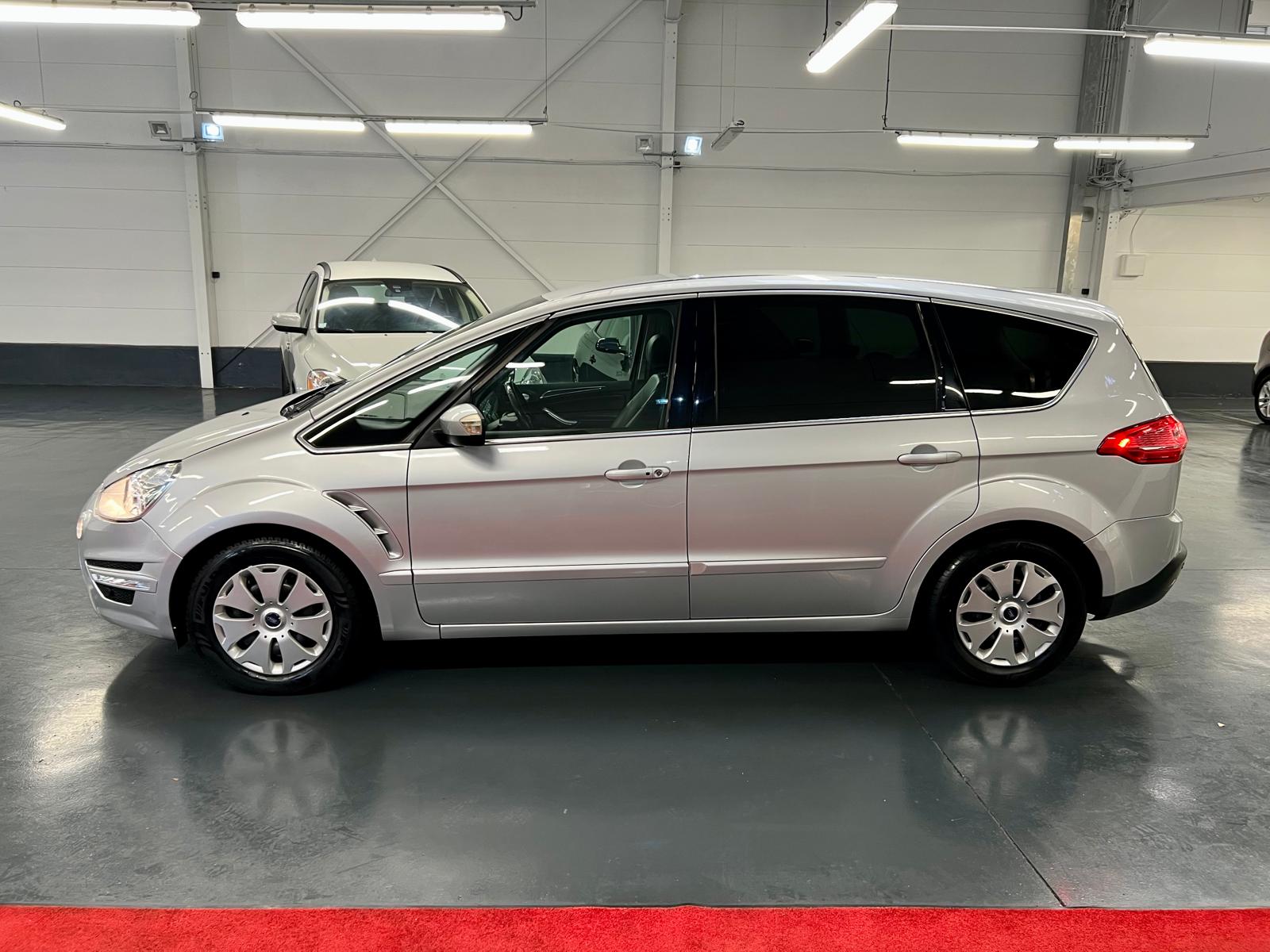 Ford S-Max Titanium BVA PowerShift
