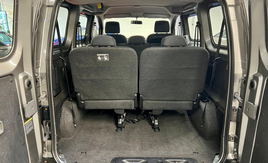 Nissan NV200 7 Places
