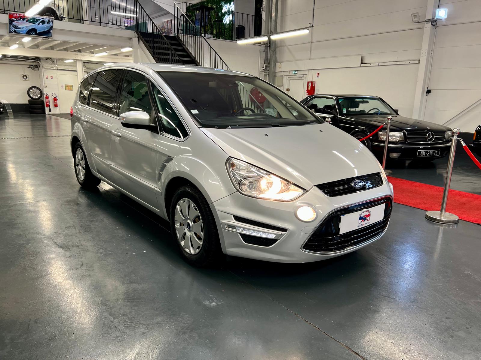Ford S-Max Titanium BVA PowerShift
