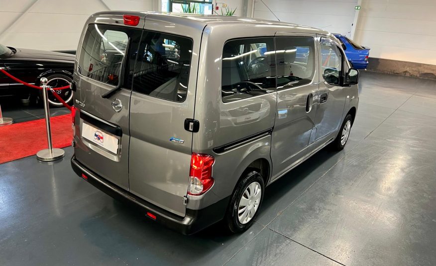 Nissan NV200 7 Places