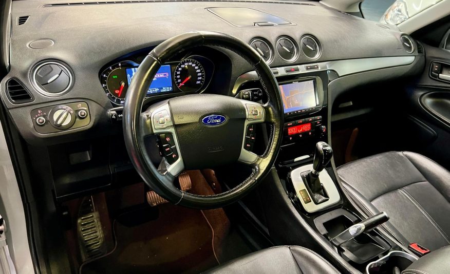 Ford S-Max Titanium BVA PowerShift