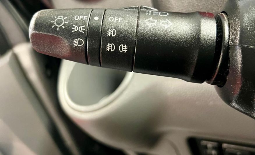 Nissan NV200 7 Places
