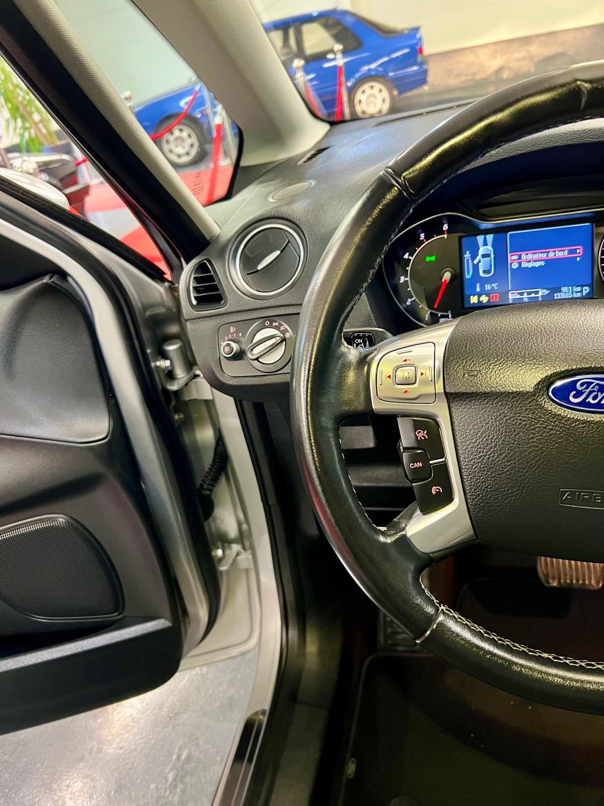 Ford S-Max Titanium BVA PowerShift