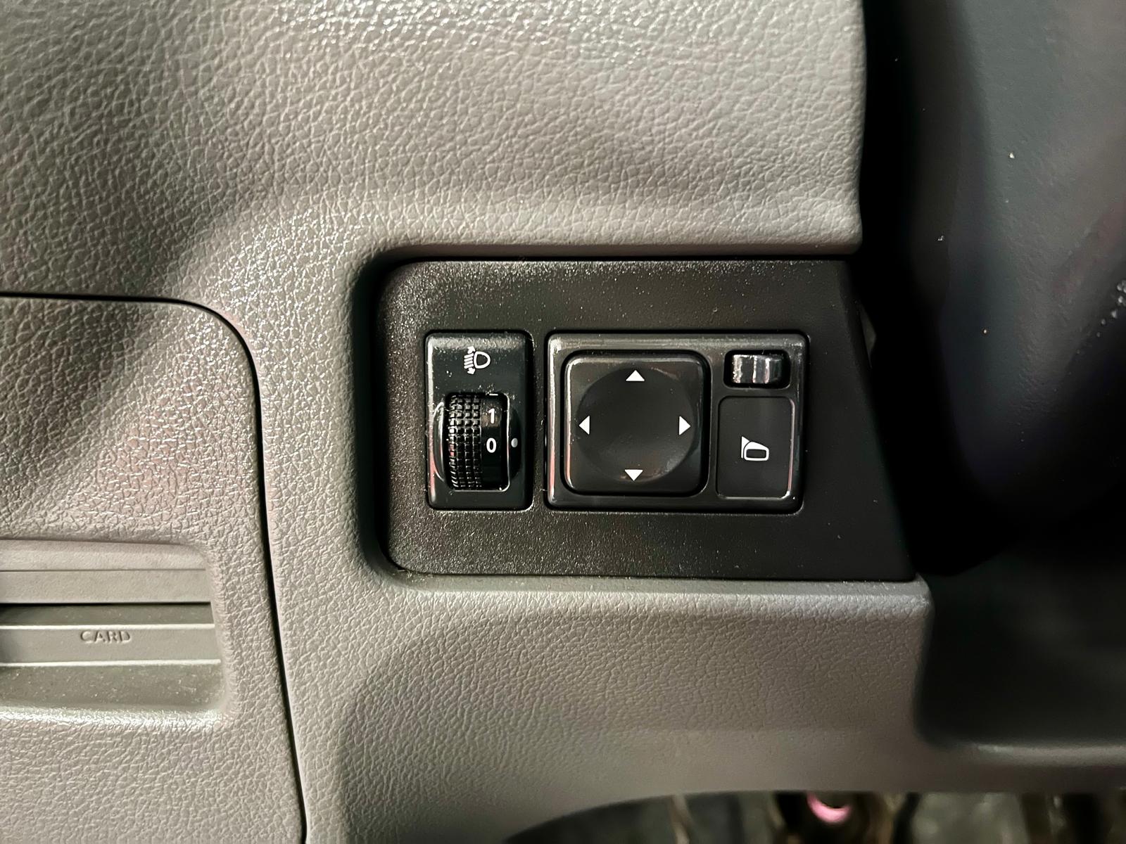 Nissan NV200 7 Places