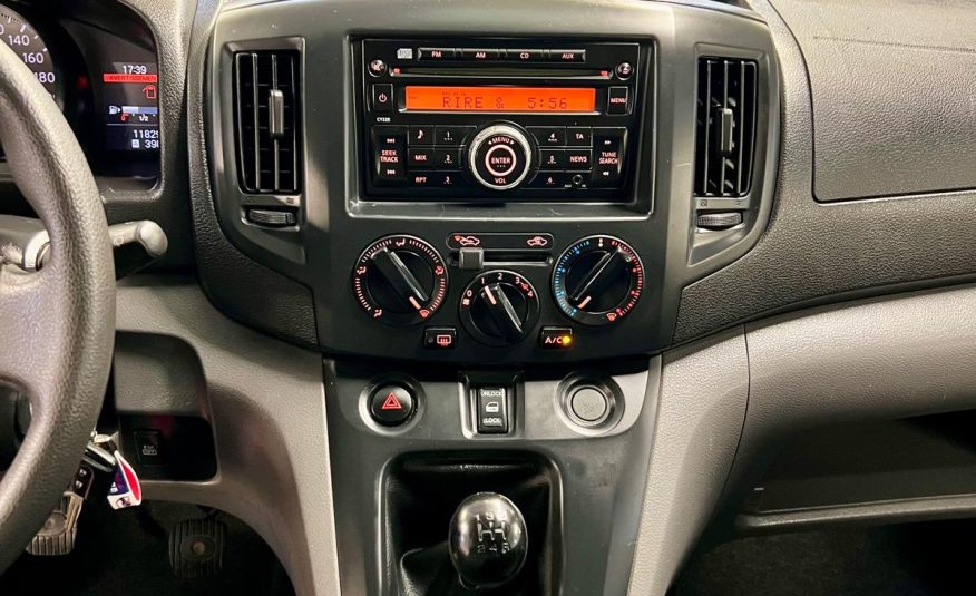 Nissan NV200 7 Places