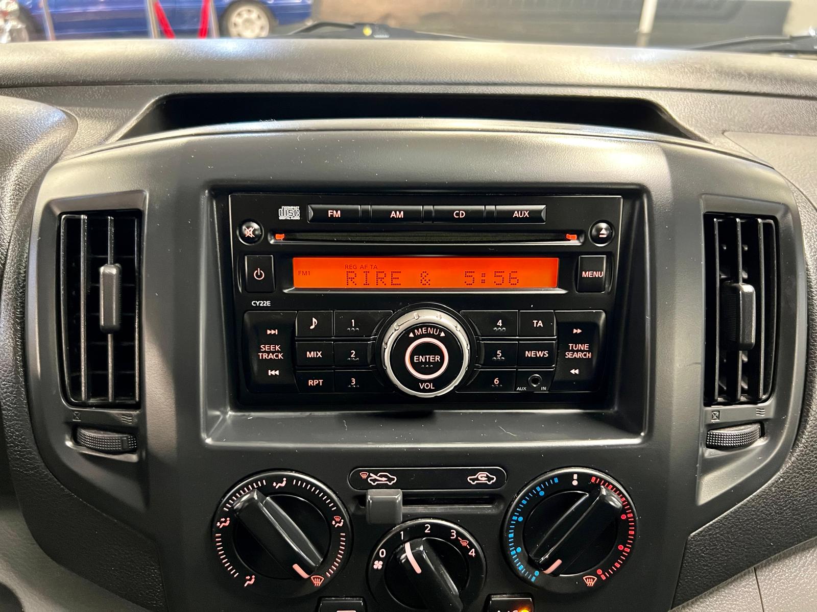 Nissan NV200 7 Places