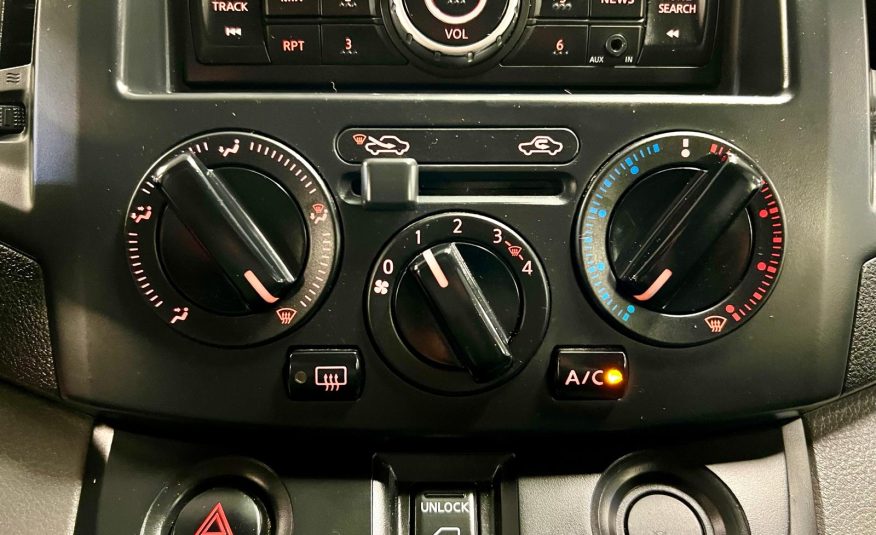Nissan NV200 7 Places