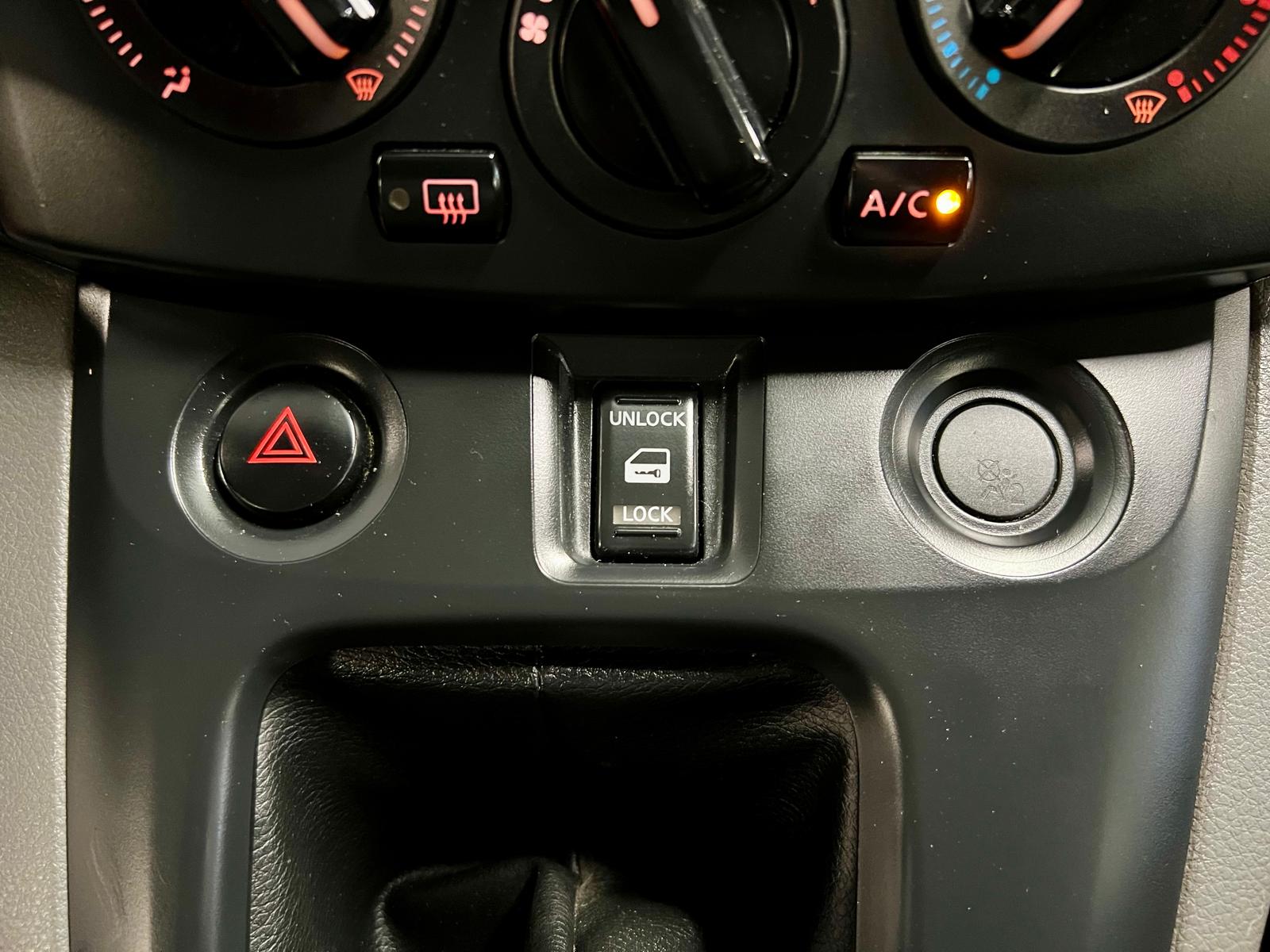 Nissan NV200 7 Places