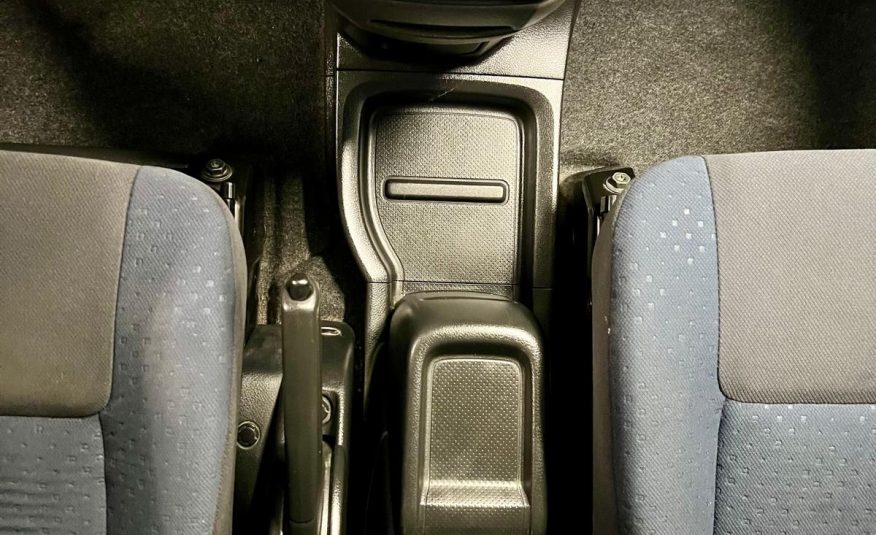 Nissan NV200 7 Places